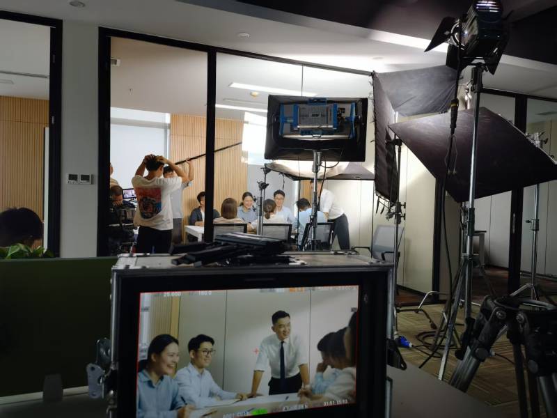 景德镇产品宣传视频制作方案：全流程成本管控，小预算也能拍出大片既视感